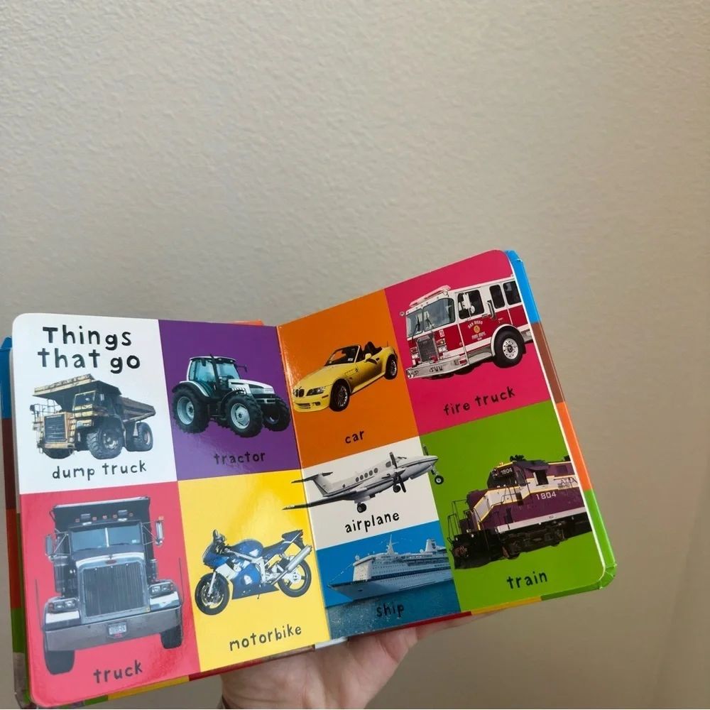 4/$20 First 100 Words Colorful Kids Book